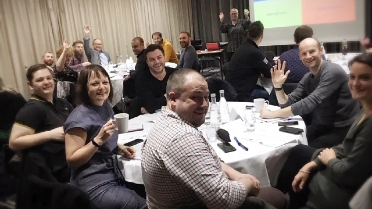 Testimonials Dropdown